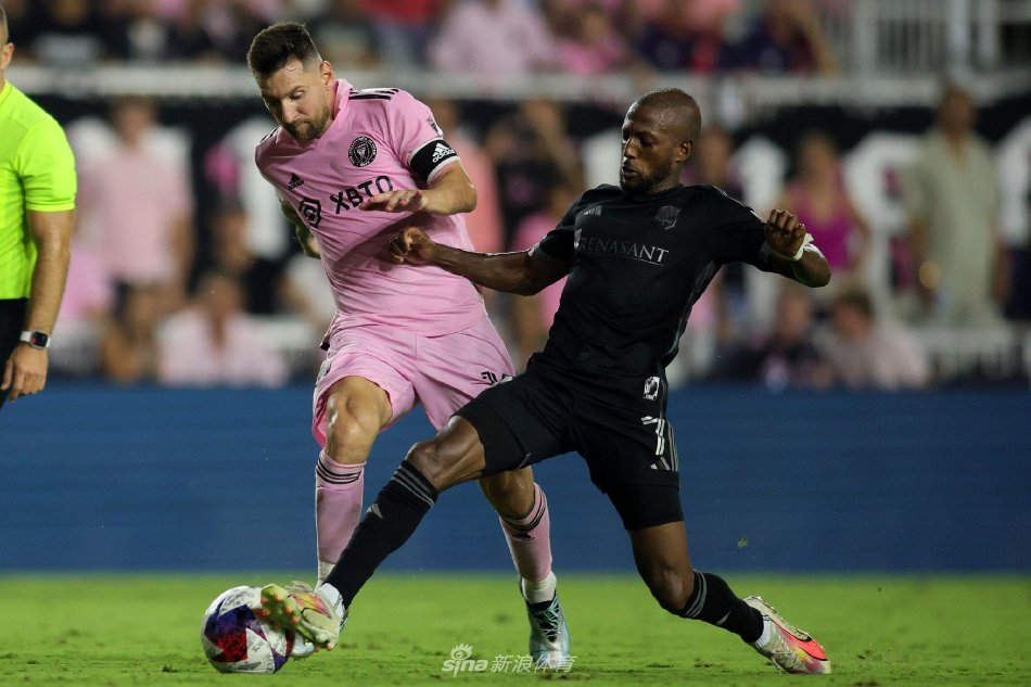 通过中后场 通过中后场