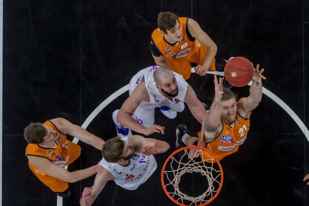 给阿申纳造 给阿申纳造